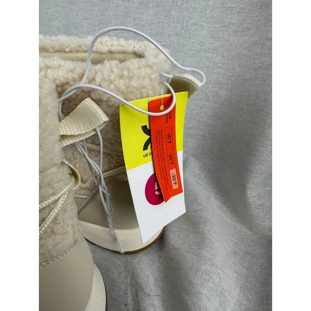 All in Motion Womens‎ Sherpa Winter Boots Cream Beige Thermolite Size 5 NEW